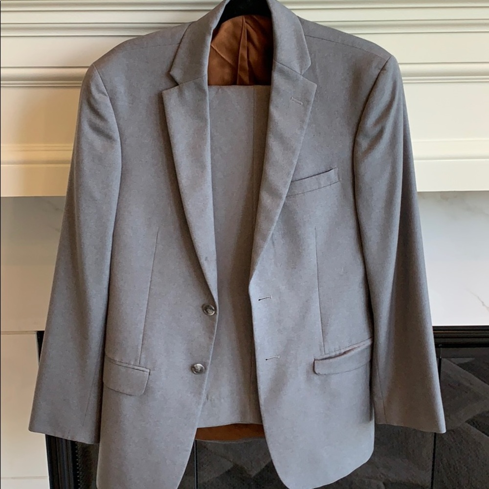 Suit